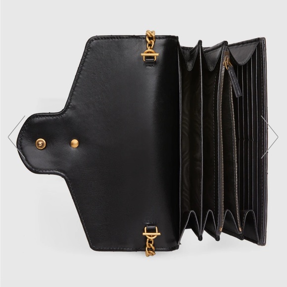 GG Marmont Matelasse Mini Bag - Picture 2 of 6